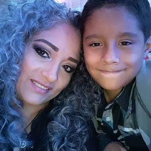 Meet your Posher, Claudia